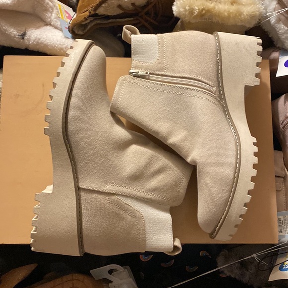 Low cuts heeled Man made with textile materials linings, creamy off white/taci - Picture 4 of 4